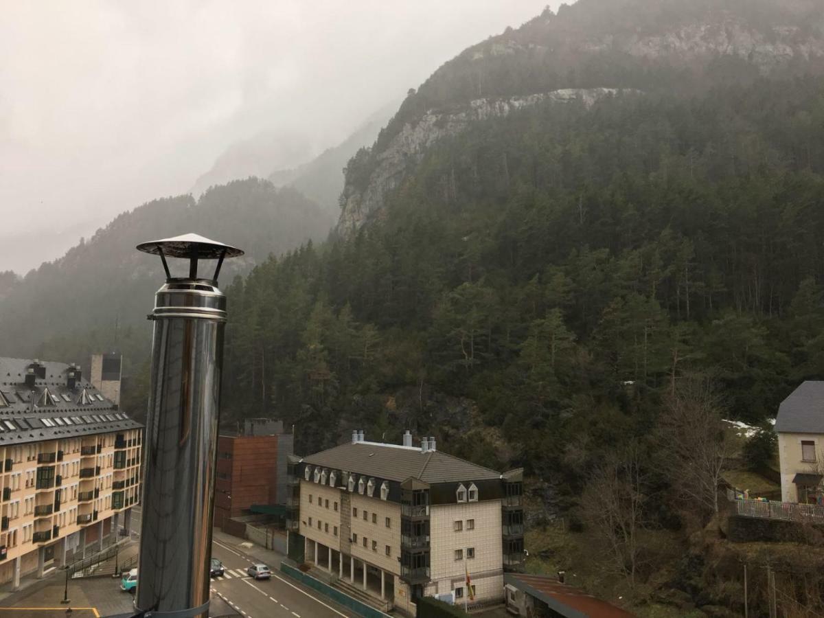 Apartmán Magnifico Atico Duplex Con Vistas A La Montana Canfranc Exteriér fotografie